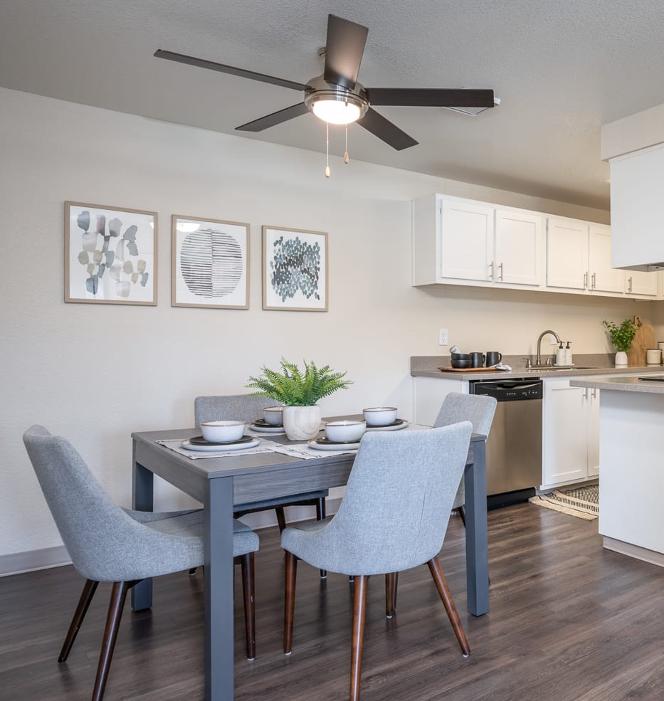 Sundial Apartments in Wilsonville, OR